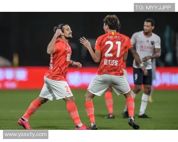 恒大对阵深圳精彩直播视频全程回放与赛后分析尽在这里